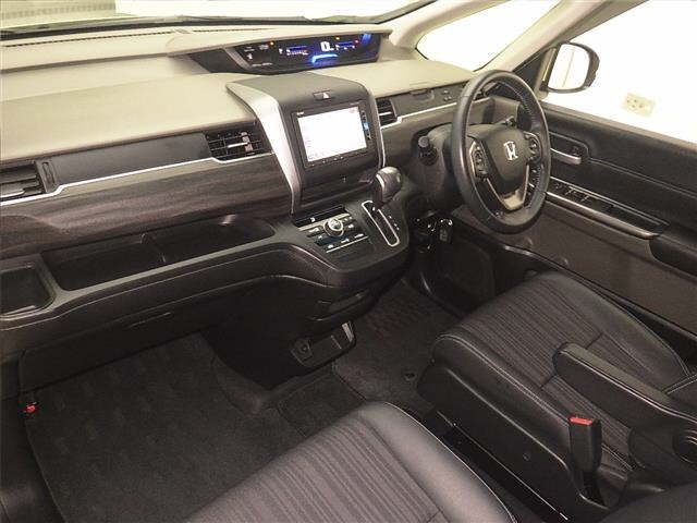 Honda FREED 2017 7082700-4