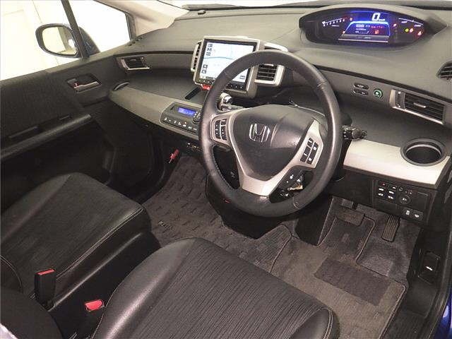 Honda FREED 2015 7082734-3