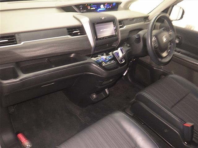 Honda FREED 2016 7082742-4