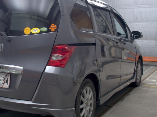 Honda FREED 2010 7082865-5