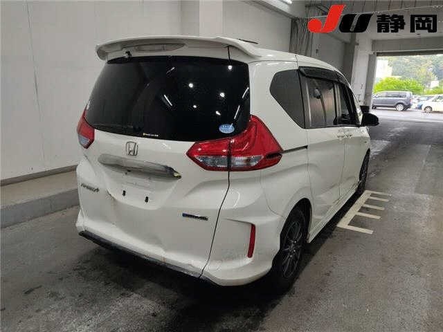 Honda FREED 2016 7082883-5