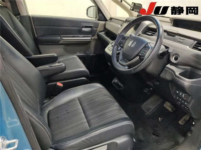 Honda FREED 2016 7082884-3