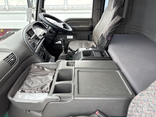 Isuzu GIGA 2005 7070789-5