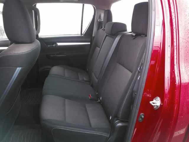 Toyota HILUX 2018 7084890-9