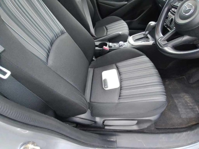 Mazda MAZDA2 2021 7087801-10