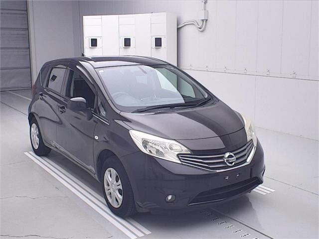 Nissan NOTE 2013 7063721-0