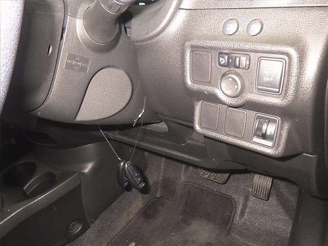 Nissan NOTE 2013 7063721-8