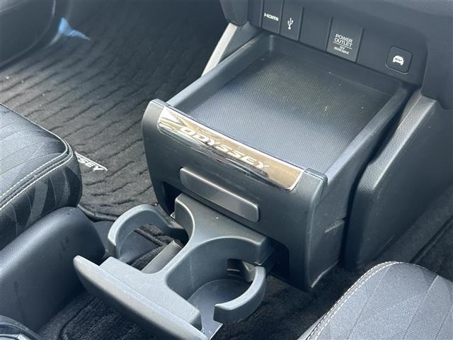 Honda ODYSSEY 2018 7076357-12