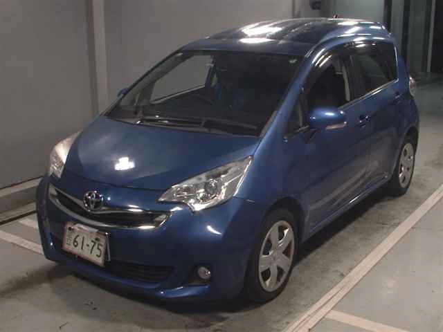 Toyota RACTIS 2015 7070625-4