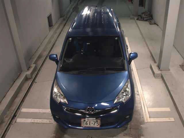 Toyota RACTIS 2015 7070625-6