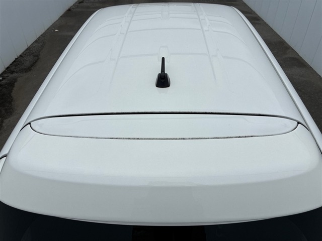 Toyota RACTIS 2014 7070630-11