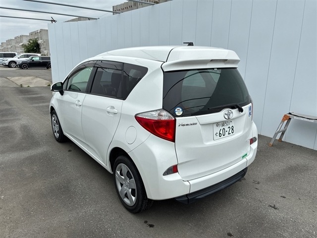 Toyota RACTIS 2014 7070631-1
