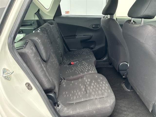 Toyota RACTIS 2014 7070631-6