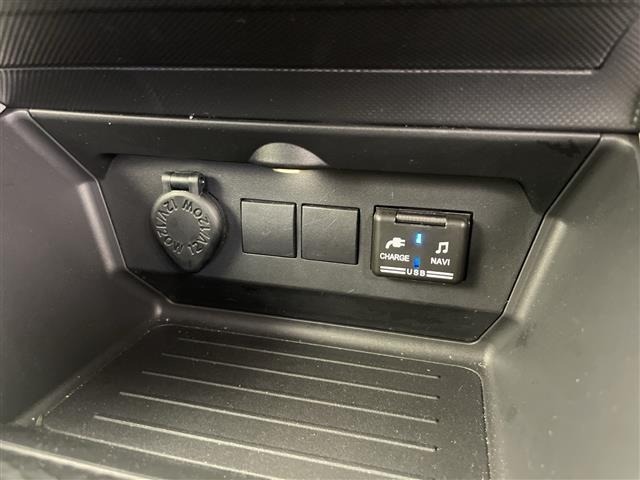 Daihatsu ROCKY 2021 7086835-12