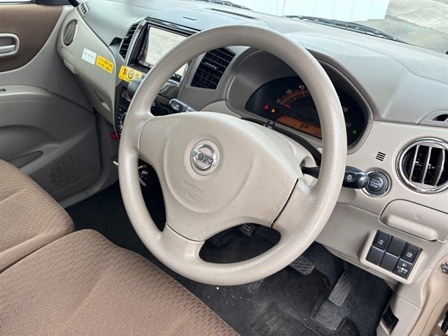 Nissan ROOX 2013 7087047-3