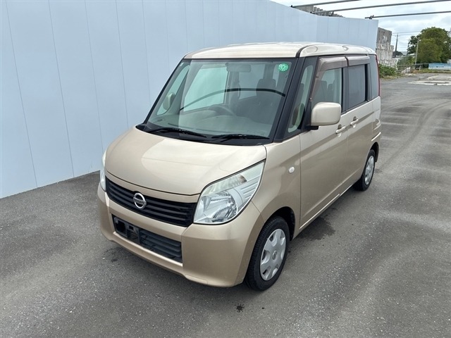 Nissan ROOX 2013 7087047-9
