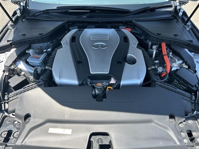 Nissan SKYLINE 2017 7065945-14