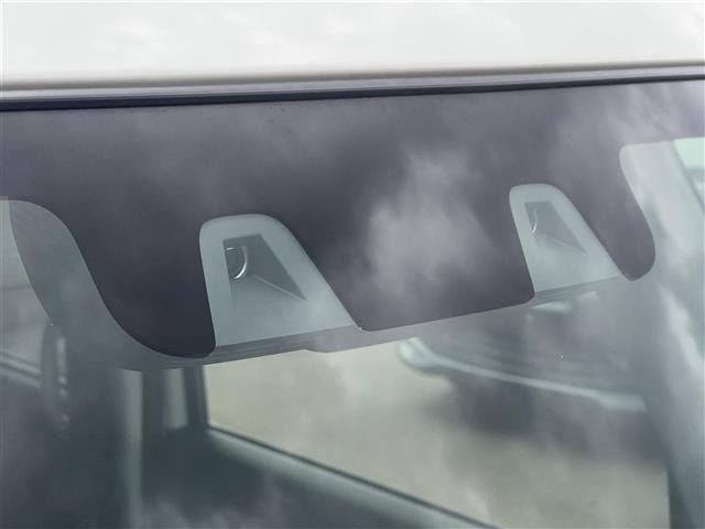 Suzuki SPACIA 2023 7076282-33