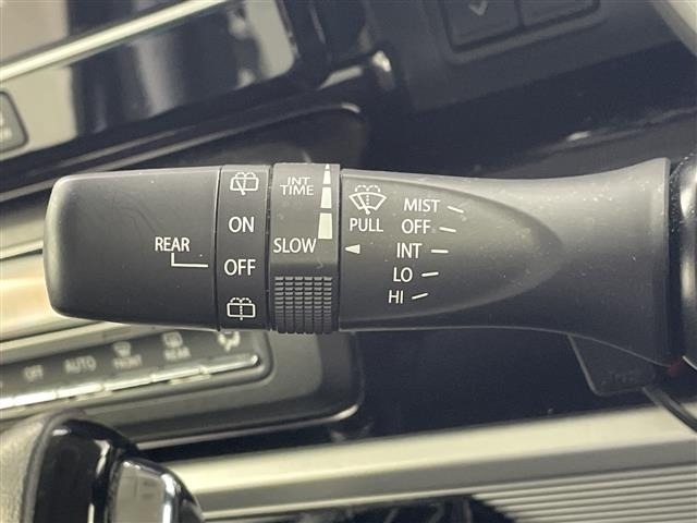 Suzuki SPACIA 2023 7076957-23
