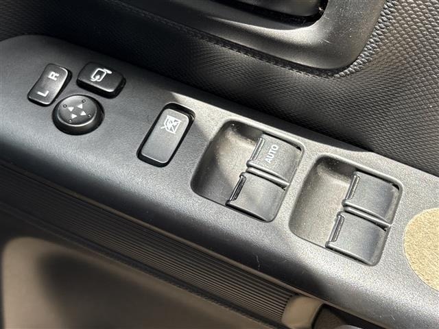 Suzuki SPACIA 2018 7077057-13