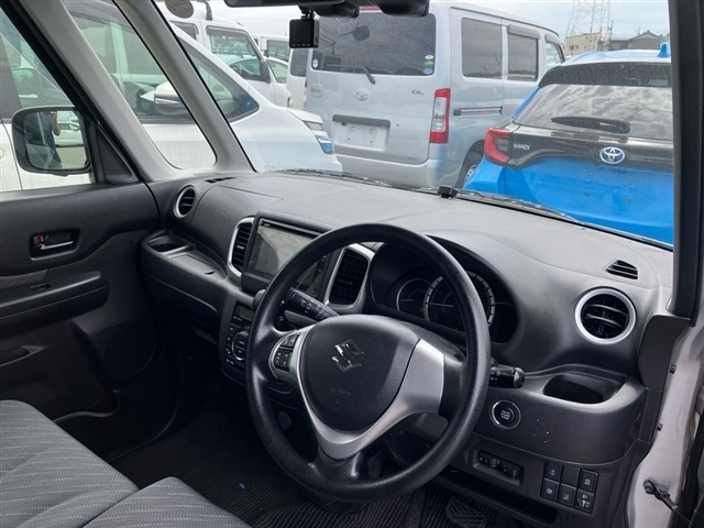Suzuki SPACIA 2017 7077720-3