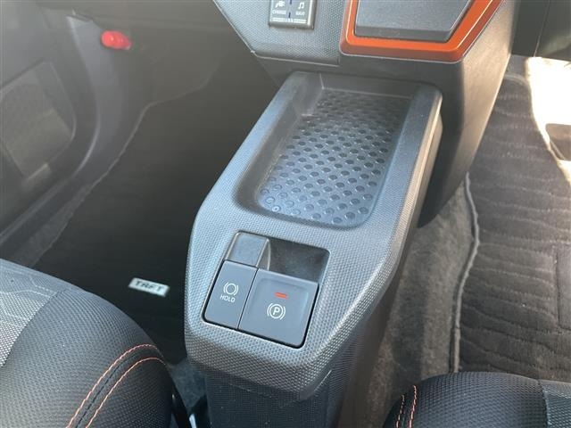 Daihatsu TAFT 2020 7068071-1