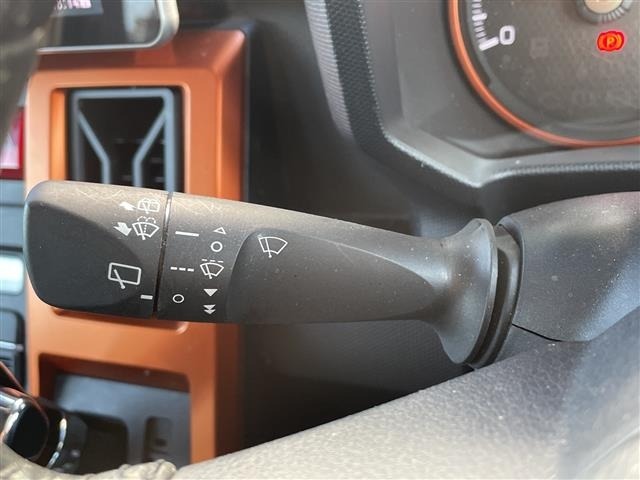 Daihatsu TAFT 2020 7068071-3
