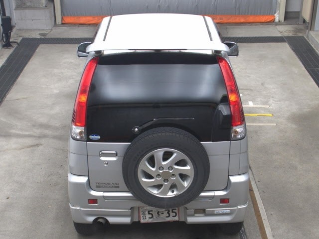 Daihatsu TERIOS KID 2002 7085203-7
