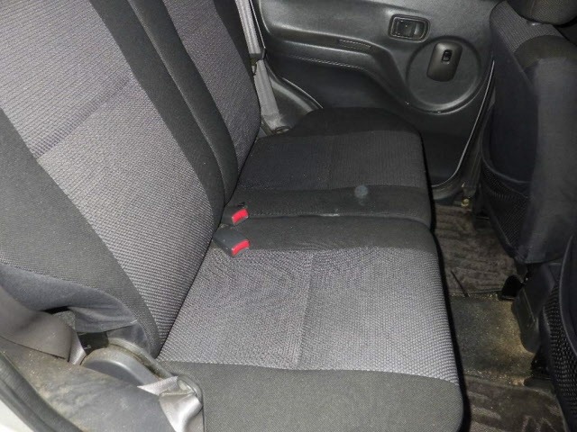 Daihatsu TERIOS KID 2002 7085203-8