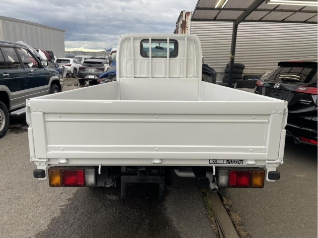 Mazda TITAN 2017 7067618-4