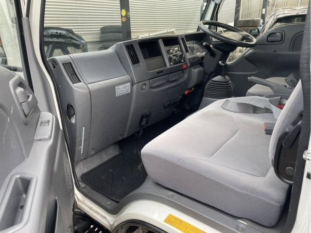 Mazda TITAN 2017 7067618-7