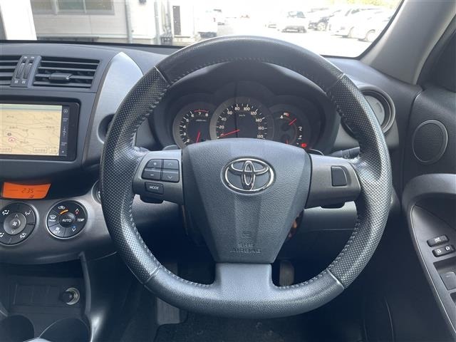 Toyota VANGUARD 2011 7085684-17