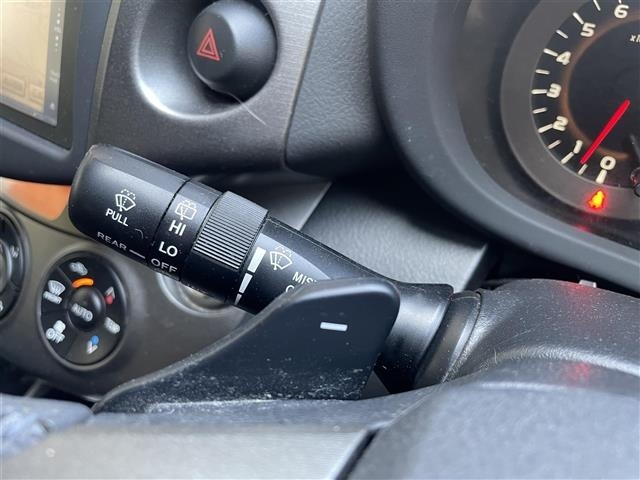 Toyota VANGUARD 2011 7085684-18