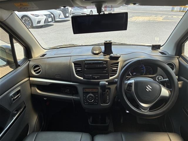 Suzuki WAGON R 2012 7080519-14