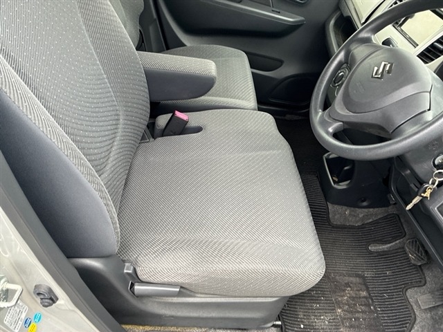 Suzuki WAGON R 2015 7080890-5