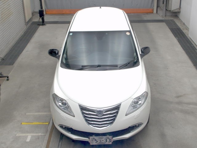Chrysler YPSILON 2013 7084712-6