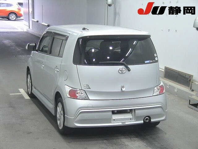 Toyota BB 2011 7099879-1