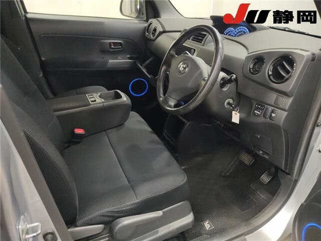 Toyota BB 2011 7099879-3
