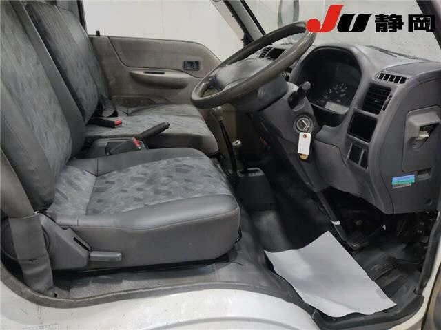 Mazda BONGO TRUCK 2002 7105673-3