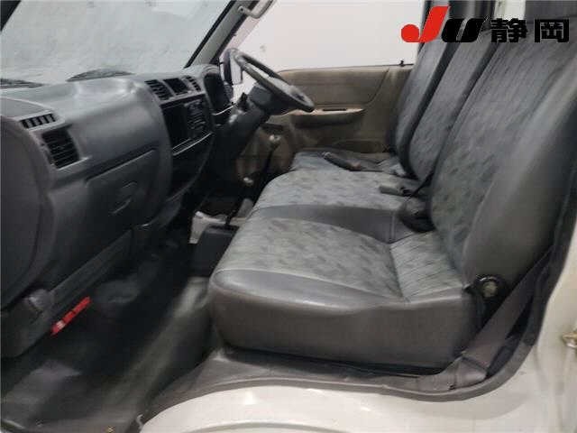 Mazda BONGO TRUCK 2002 7105673-6