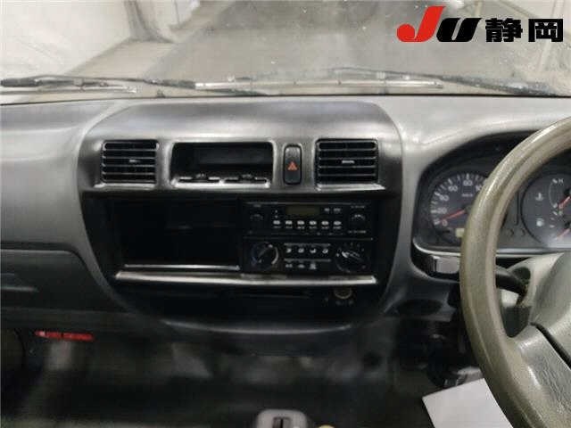 Mazda BONGO TRUCK 2002 7105673-7
