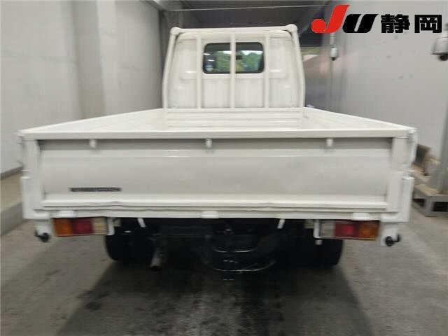 Mazda BONGO TRUCK 2002 7105673-8
