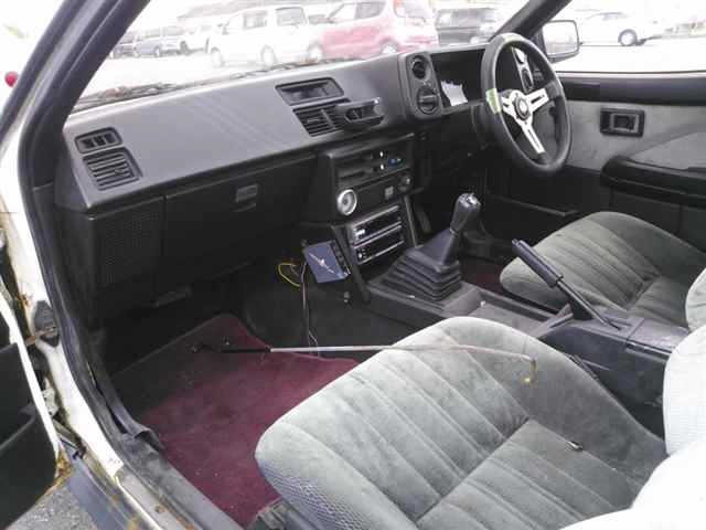 Toyota COROLLA LEVIN 1985 7106281-8