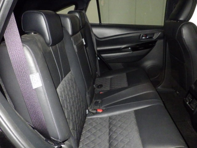 Toyota HARRIER 2020 7106417-8