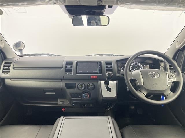 Toyota HIACE VAN 2022 7098890-14