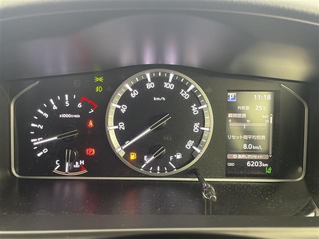 Toyota HIACE VAN 2022 7098890-17