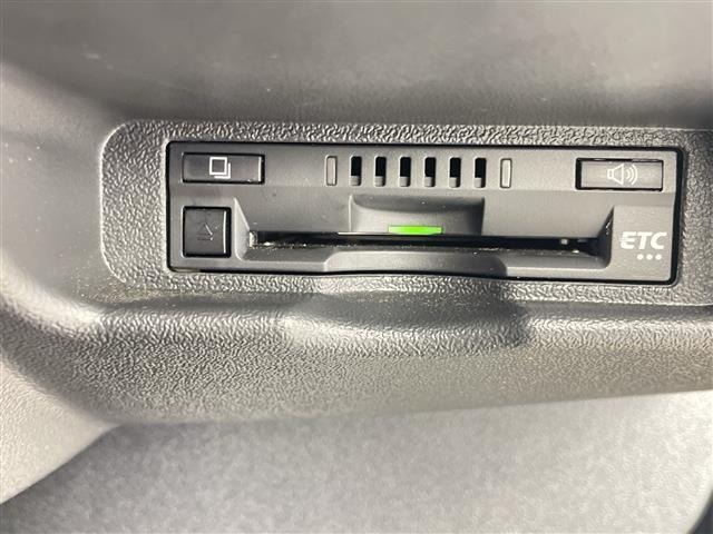 Toyota HIACE VAN 2022 7098890-2