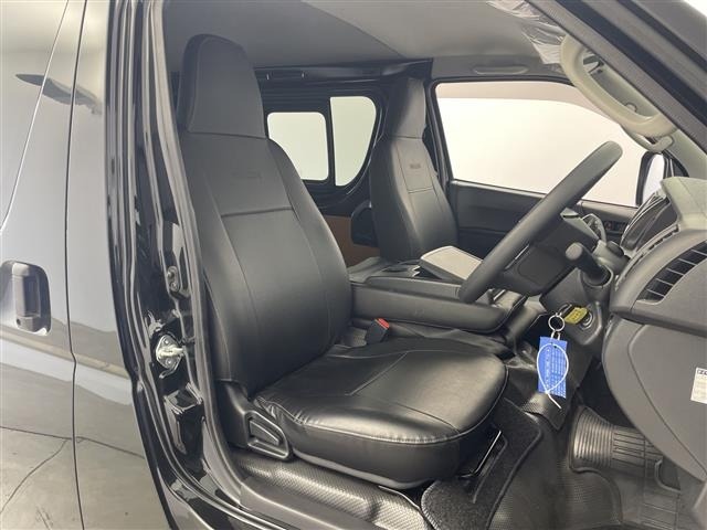 Toyota HIACE VAN 2022 7098890-6