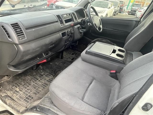 Toyota HIACE VAN 2014 7098910-10