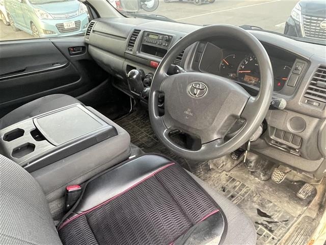 Toyota HIACE VAN 2014 7098910-9